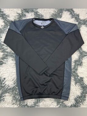 Jiu Jitsu World League Men’s Black Gray Long Sleeve Rash Guard Size Small